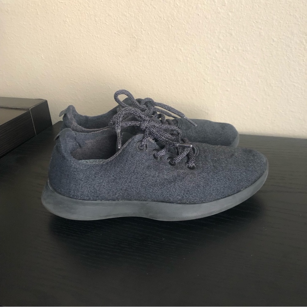 Allbirds Womens 8 The Wool Runners Running Shoes Dark Grey Size 8